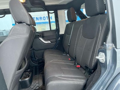 2016 Jeep Wrangler Unlimited Sahara