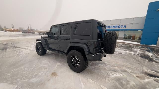 2016 Jeep Wrangler Unlimited Sahara