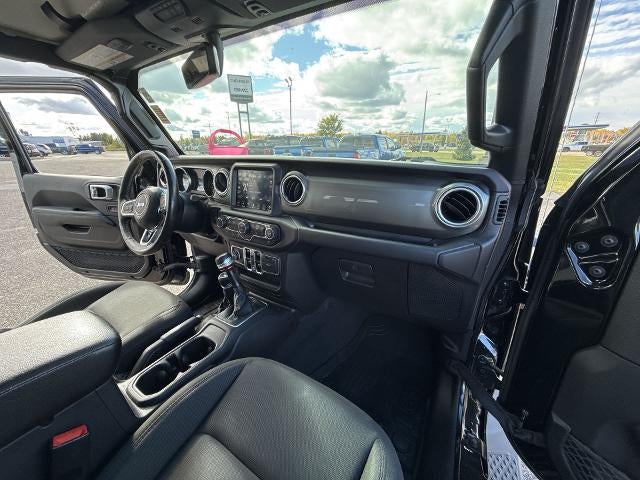 2020 Jeep Gladiator Overland 4X4