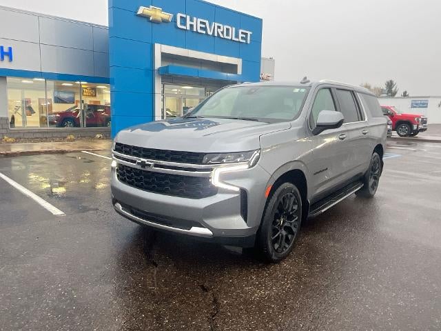 2022 Chevrolet Suburban LS