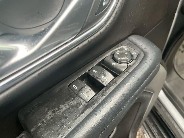 2022 Chevrolet Suburban LS