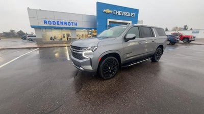 2022 Chevrolet Suburban LS