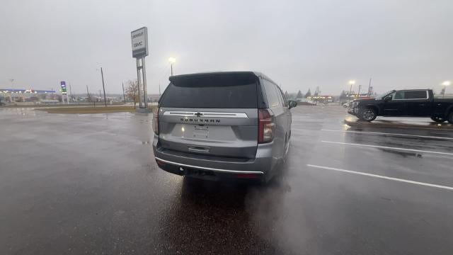 2022 Chevrolet Suburban LS