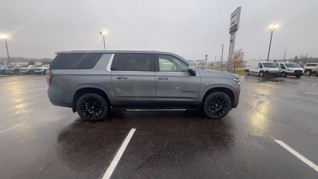 2022 Chevrolet Suburban LS