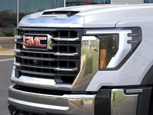 2026 GMC Sierra 3500 HD SLE