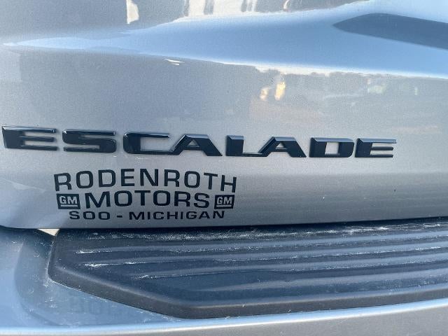 2023 Cadillac Escalade ESV Premium Luxury