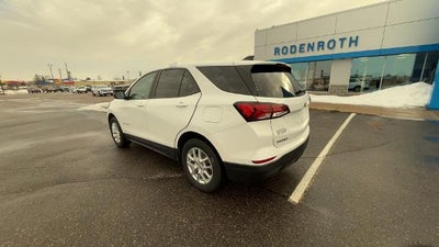 2022 Chevrolet Equinox LS