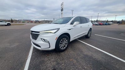 2023 Buick Enclave Essence