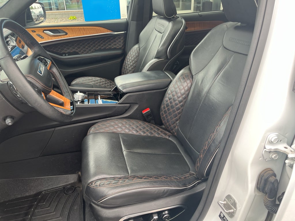 2023 Jeep Grand Cherokee L Summit Reserve 4x4