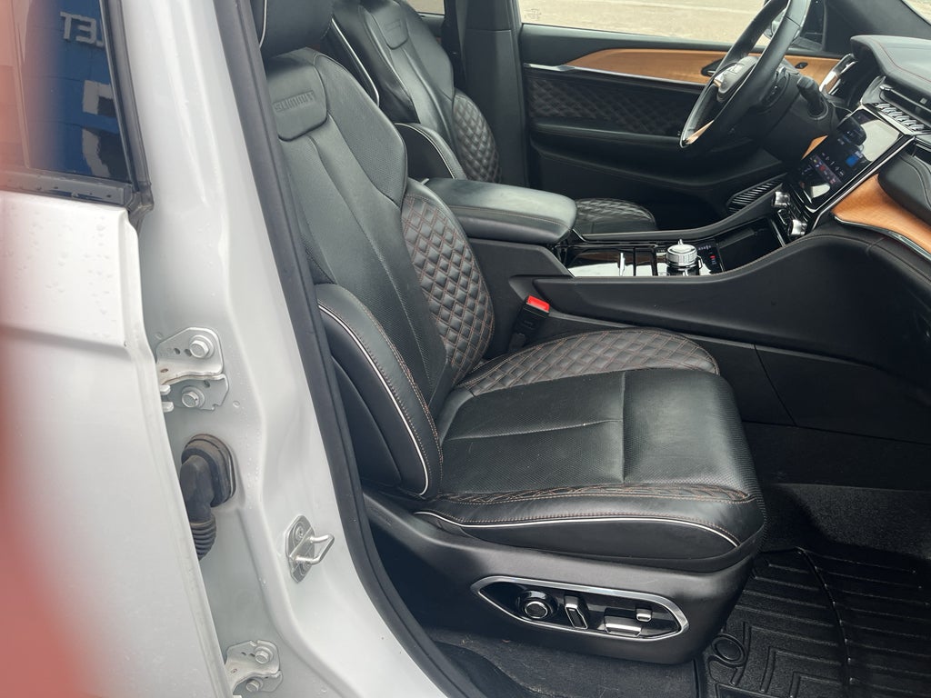 2023 Jeep Grand Cherokee L Summit Reserve 4x4