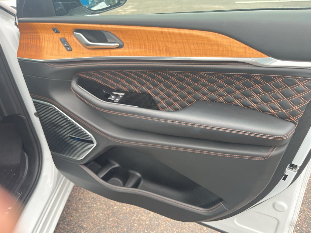 2023 Jeep Grand Cherokee L Summit Reserve 4x4