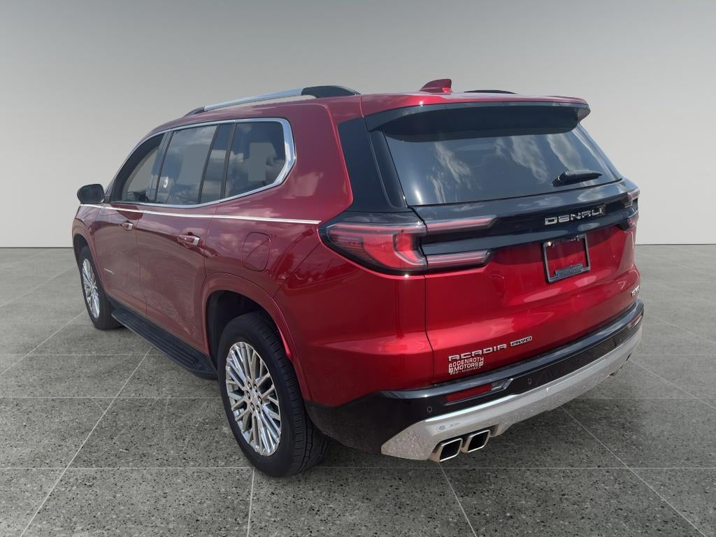 2025 GMC Acadia Denali