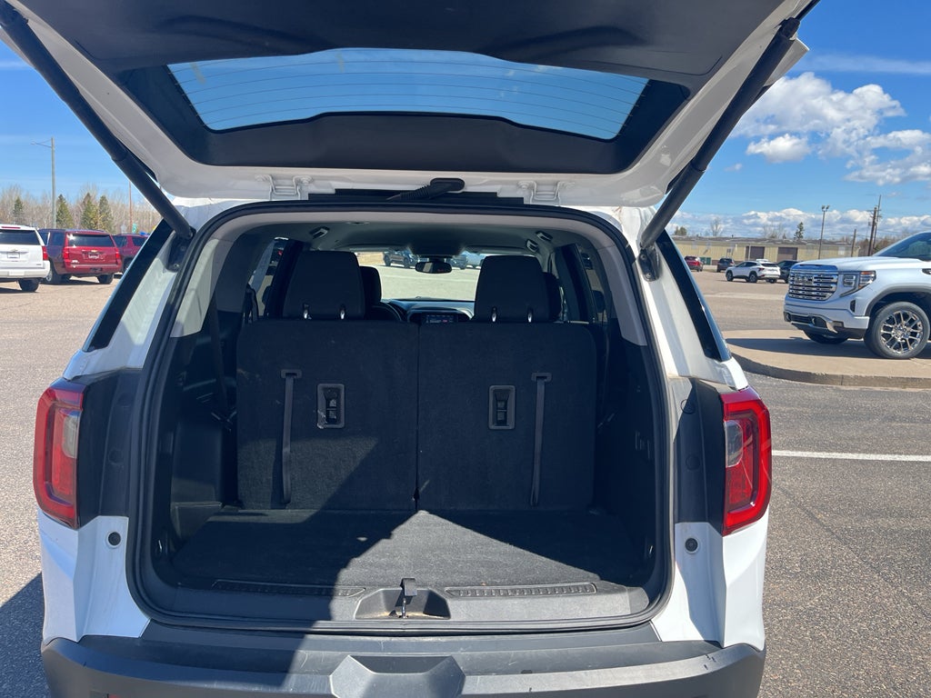 2023 GMC Acadia AT4
