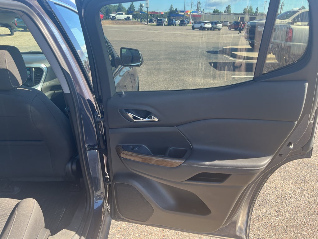 2019 GMC Acadia SLE