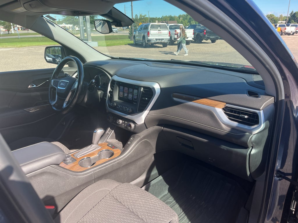 2019 GMC Acadia SLE