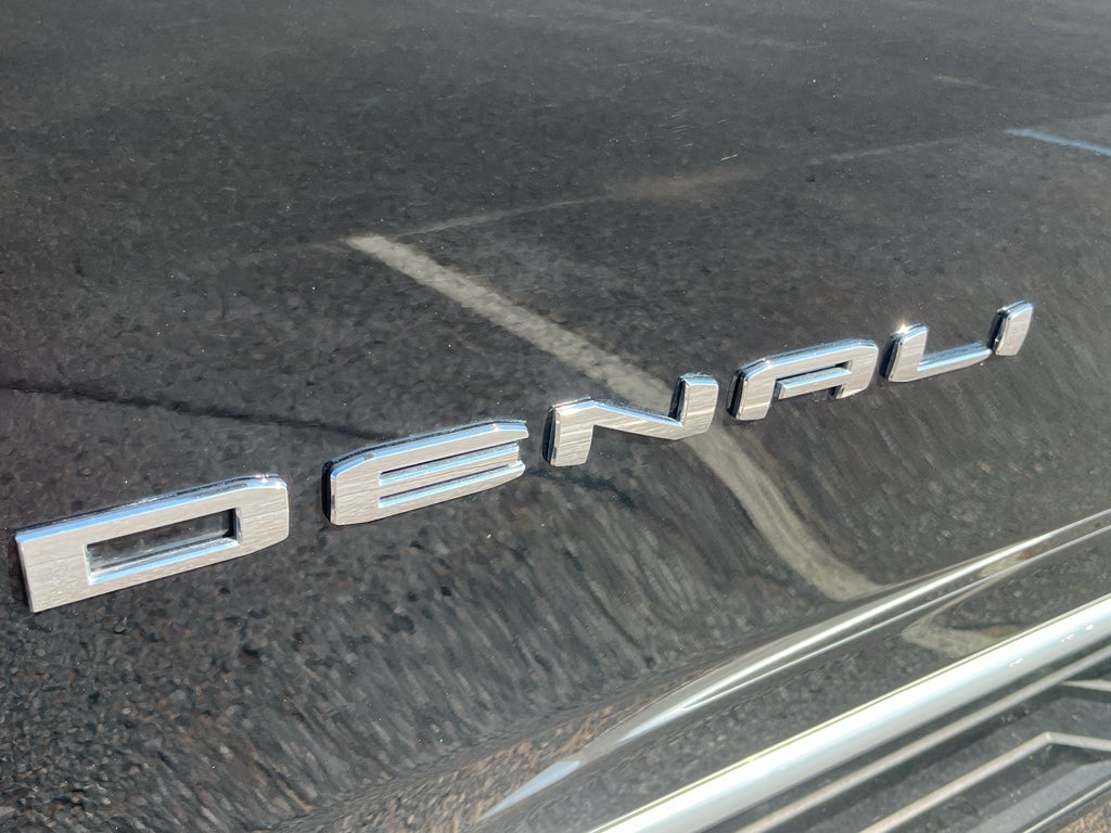 2024 GMC Yukon Denali