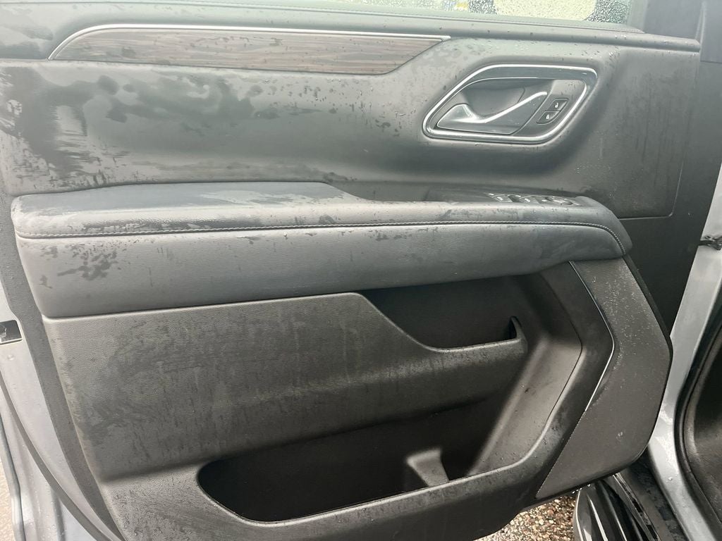 2022 Chevrolet Suburban LS