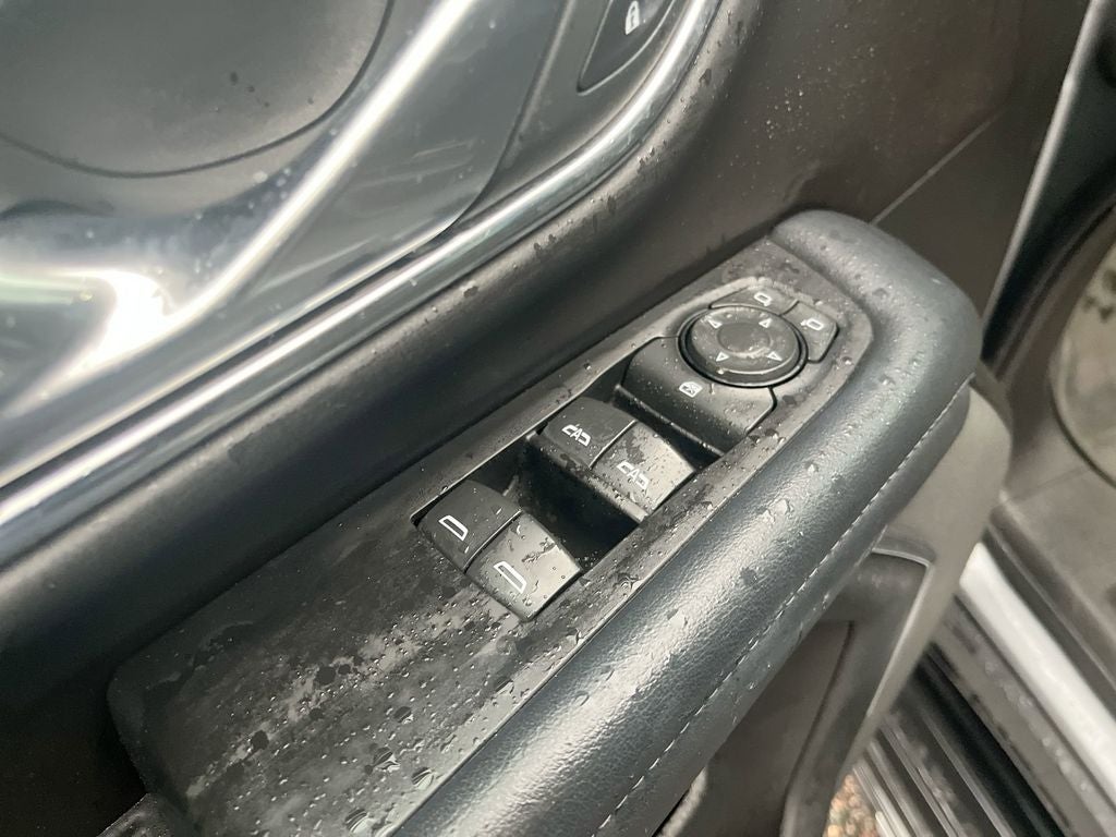 2022 Chevrolet Suburban LS