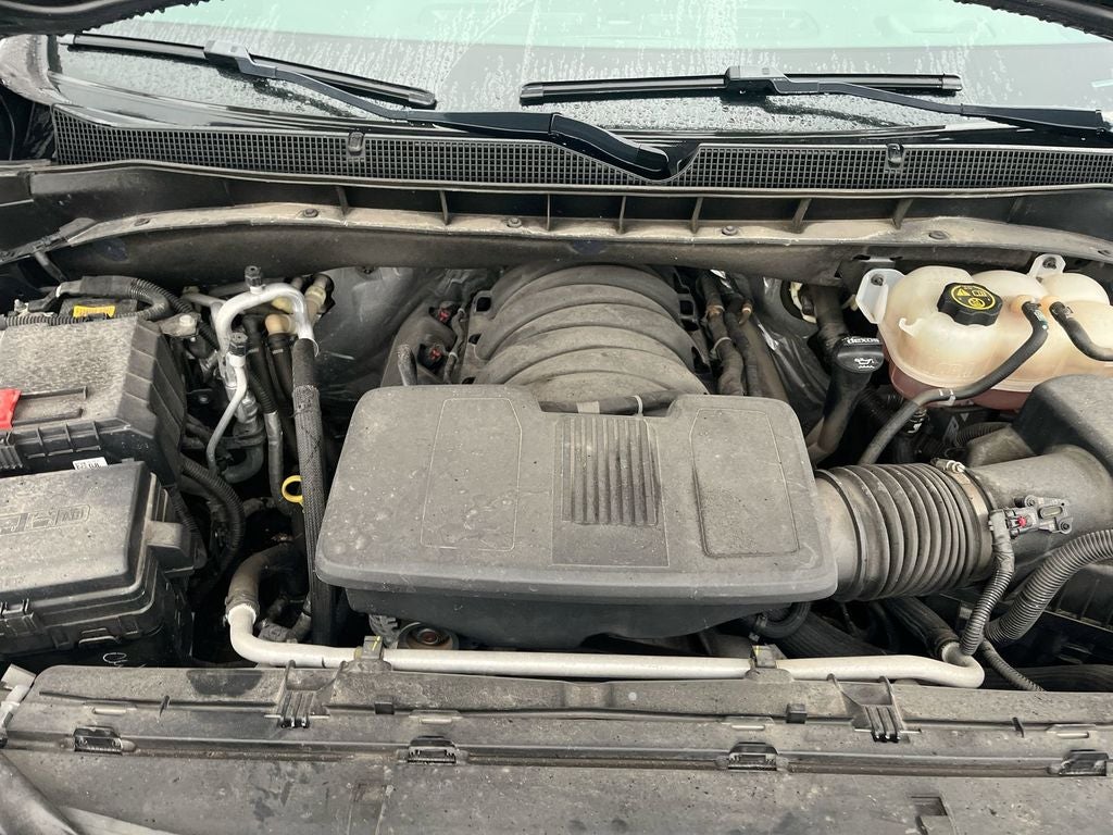 2022 Chevrolet Suburban LS