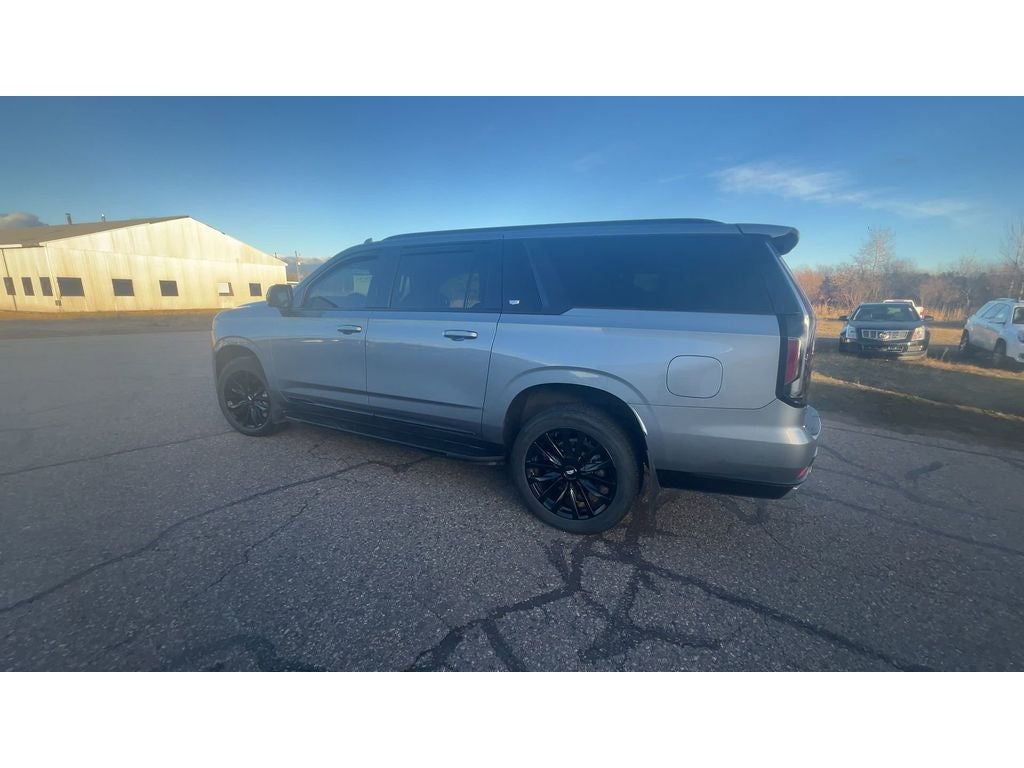2023 Cadillac Escalade ESV Premium Luxury