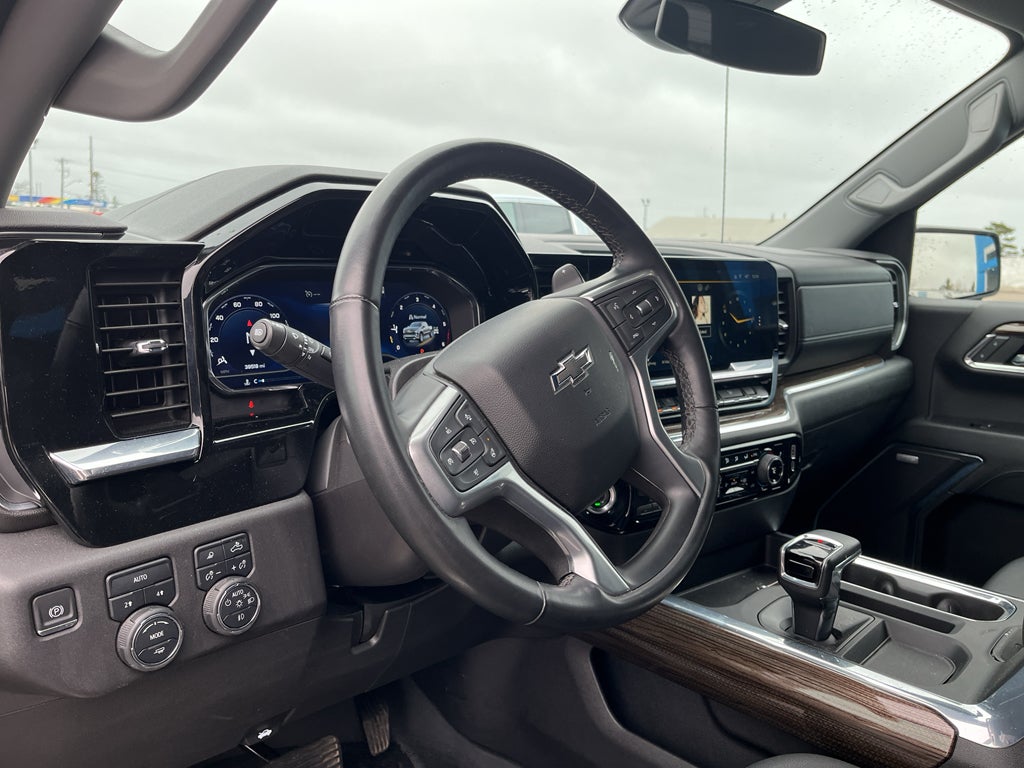 2024 Chevrolet Silverado 1500 RST - Photo 11