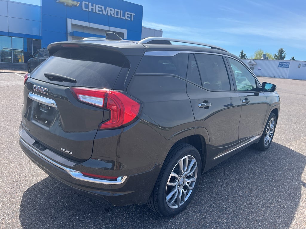 2023 GMC Terrain Denali