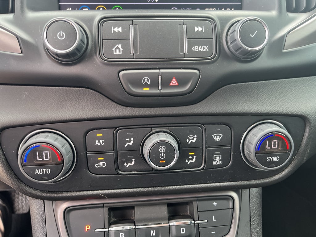 2023 GMC Terrain AT4