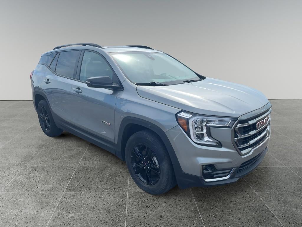 2023 GMC Terrain AT4