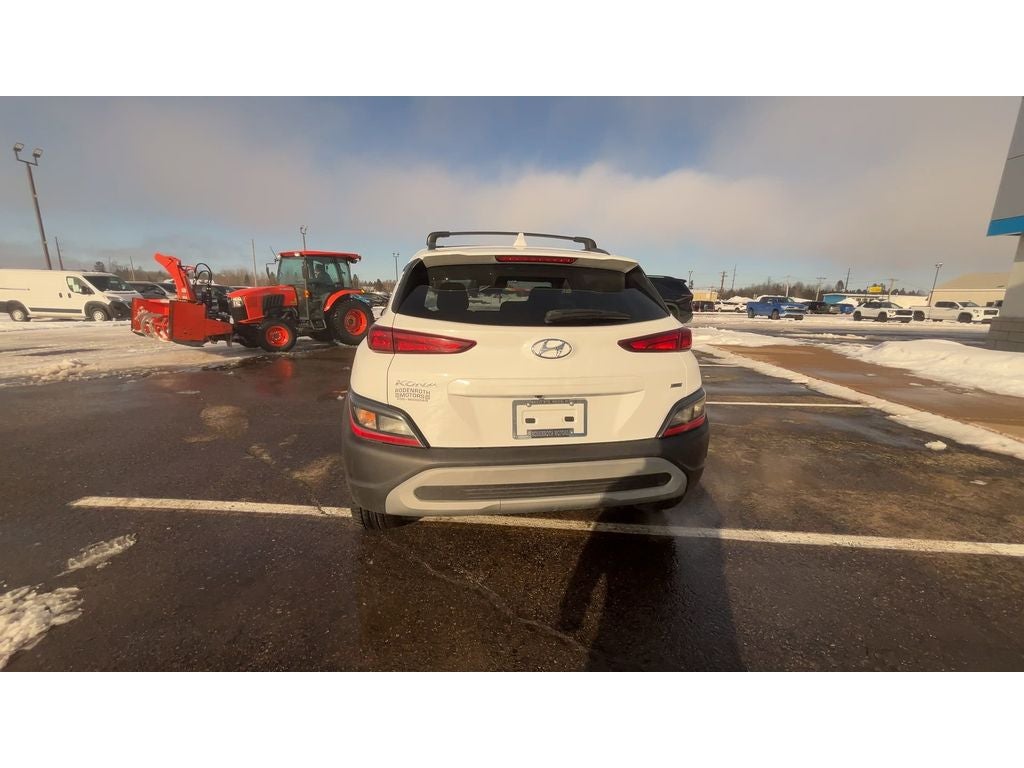 2022 Hyundai Kona SEL